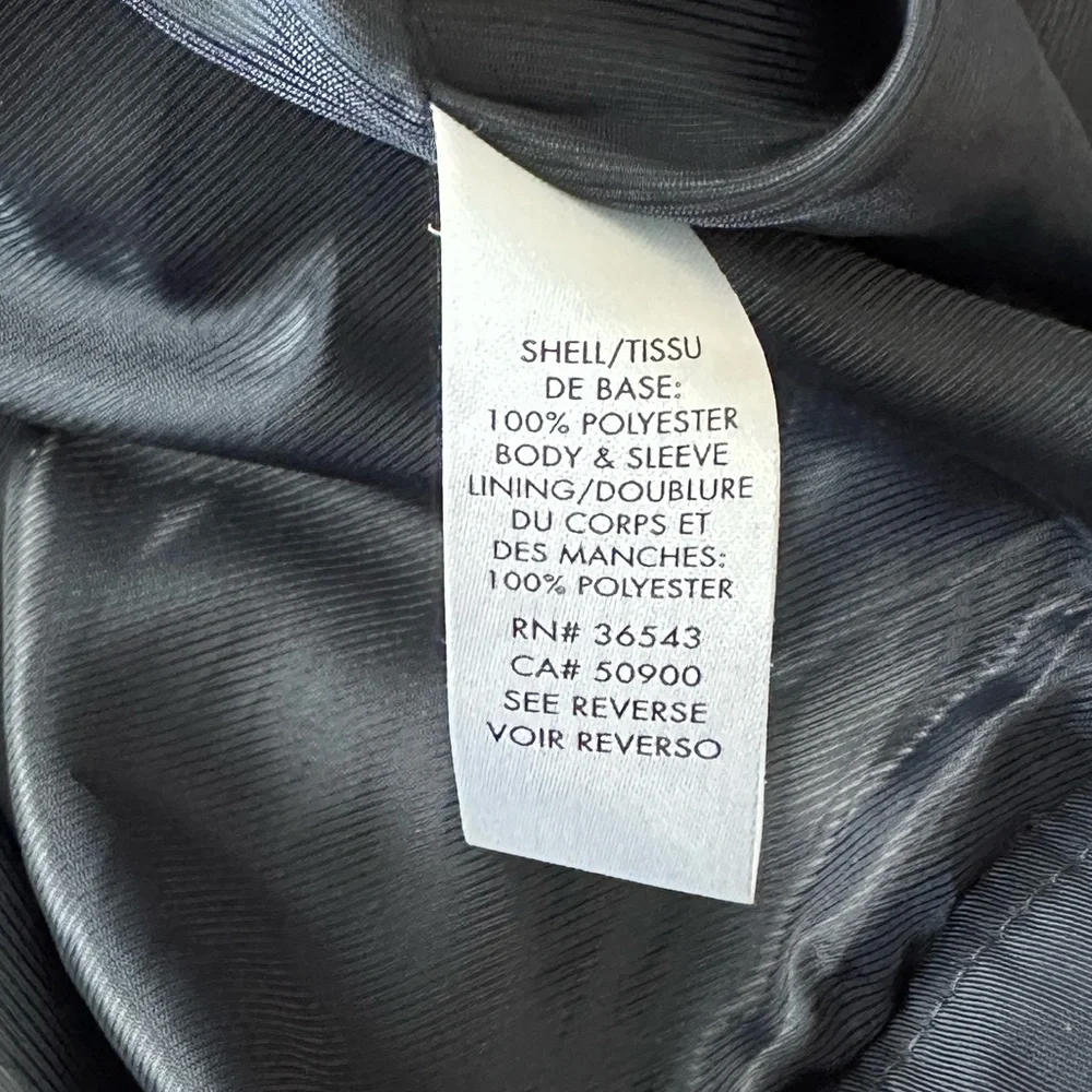 Calvin Klein Men's Navy Core Lightweight Nylon Jacket, Hidden Hood, Size xxl